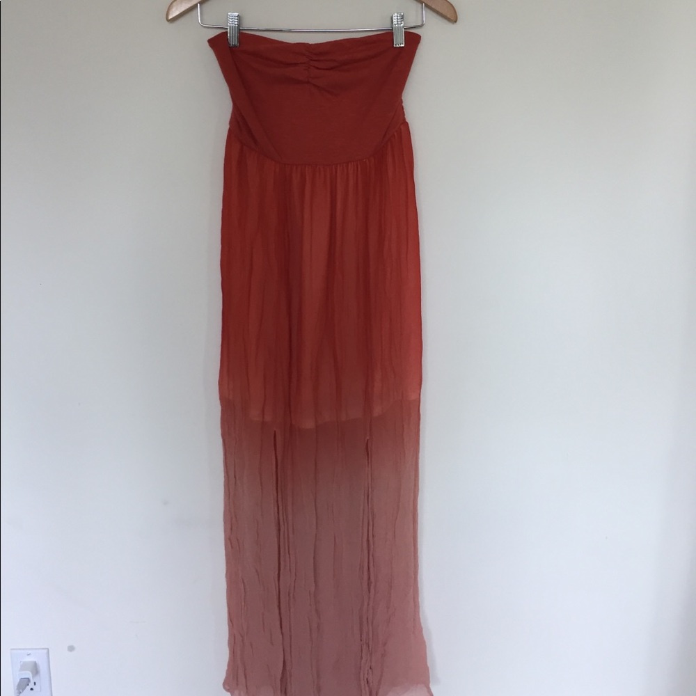 Strapless orange fading dress